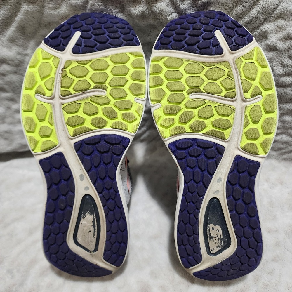 New Balance Fresh Foam 680 V7 Shoes Women's 9  Grey Running Athletic Sneakers - Picture 9 of 10